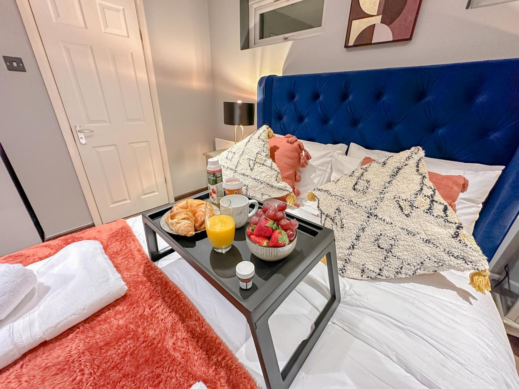Stunning Studio Garden House - Free Wifi & Parking เฮนดอน ภายนอก รูปภาพ